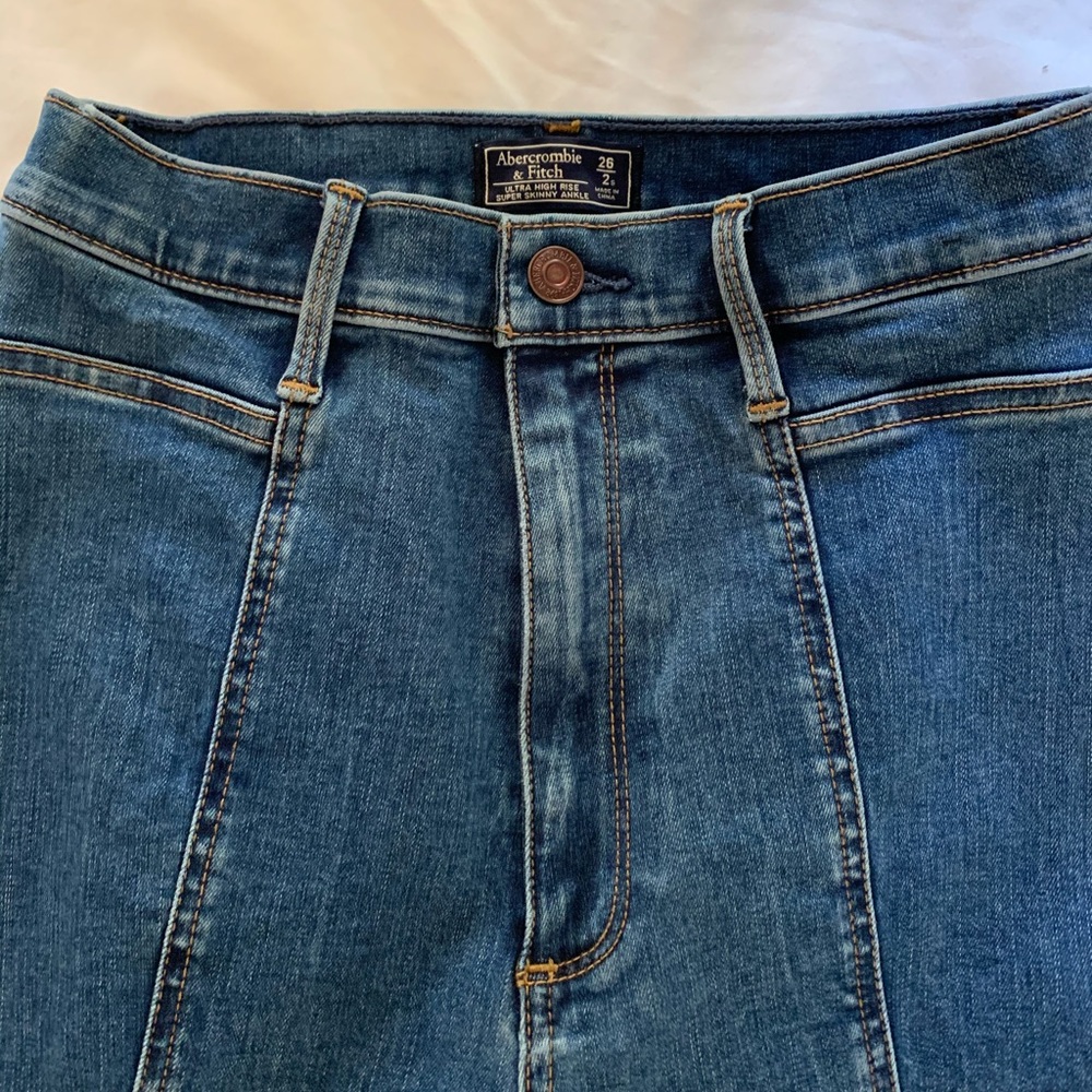 Abercrombie Women’s Ultra High Rise Ankle Jeans